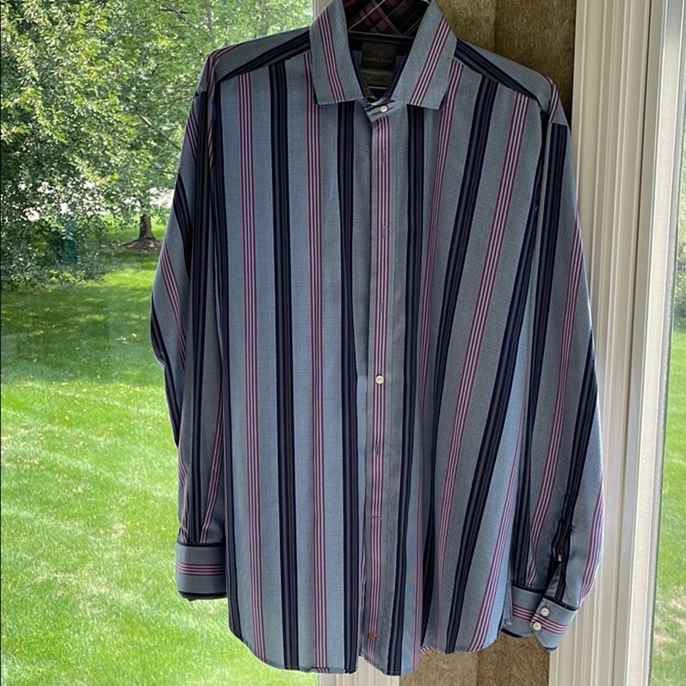 💥Thomas Dean Button Down💥